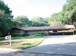 1916 Redbud Dr, Rockdale, TX 76567