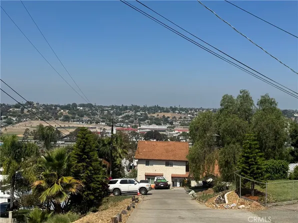 1830 Helix St, Spring Valley, CA 91977