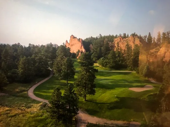 8170 Red Rock Ct, Larkspur, CO 80118