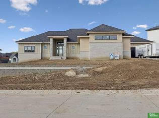 3538 S 210th Ave, Elkhorn, NE 68022