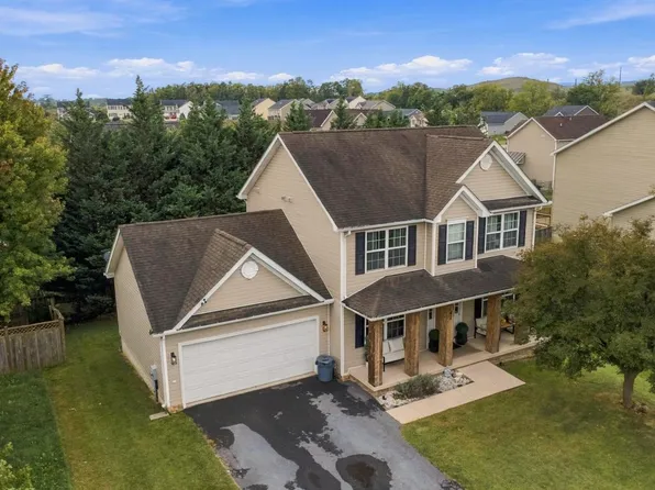 42 Carib St, Martinsburg, WV 25405