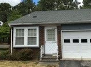4A Pembroke Ln, Whiting, NJ 08759