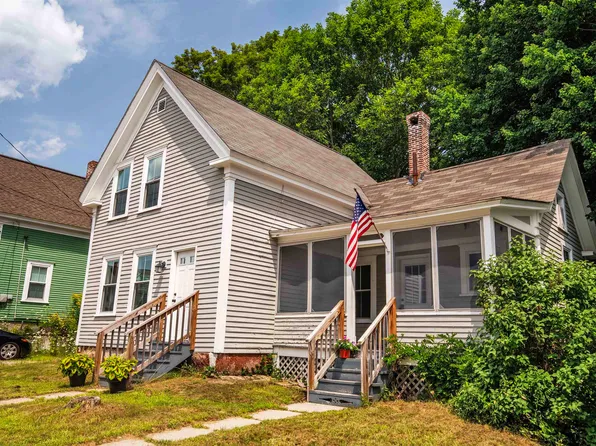 15 Church Street, Hillsborough, NH 03244