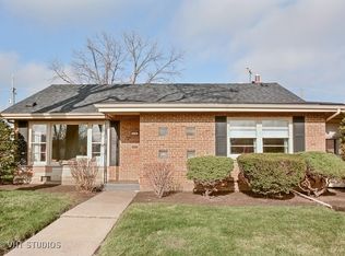 279 Spruce Ln, Chicago Heights, IL 60411