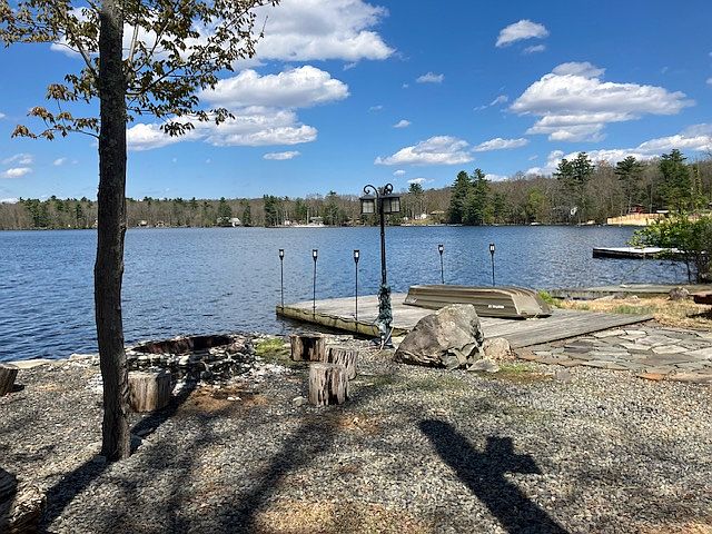 1st image of 6281 Lakeshore Dr E
