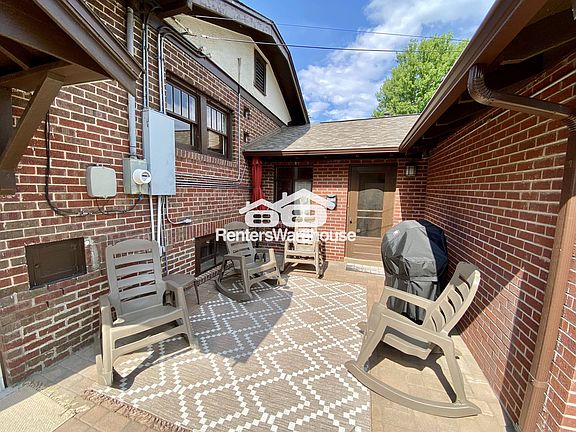 2nd image of 4405 Hooker St