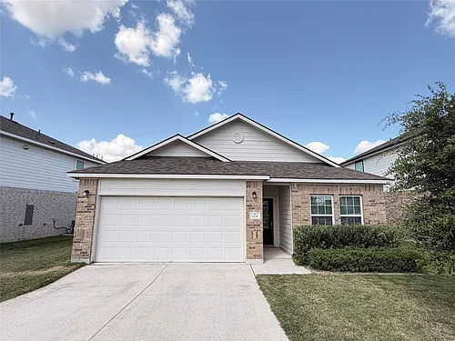 1104 Whippletree Trl Photo 1