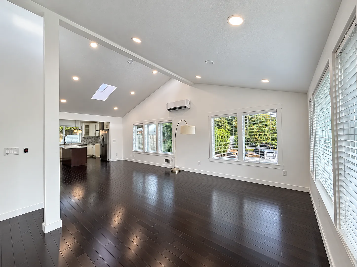 2 bed, 1320 sqft, $3,295 — Photo 2