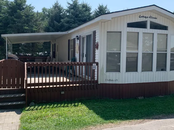 490 Empire Rd #Egv055, Pt Colborne, ON L0S 1R0