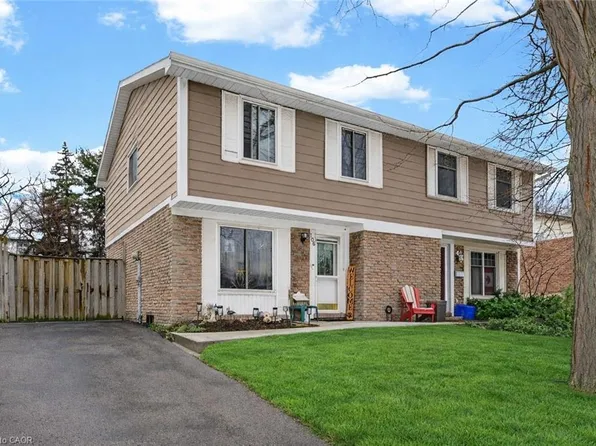 106 Wendover Dr, Hamilton, ON L9C 5X5