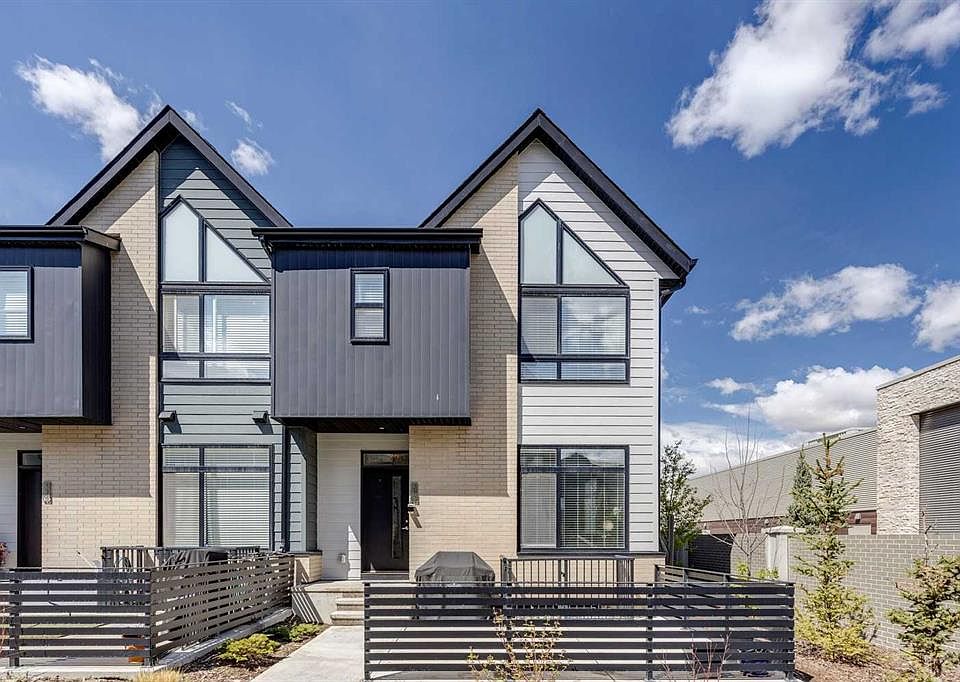 1st image of 310 E Sage Meadows Gdns NW