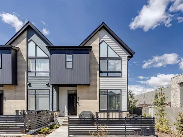 310 E Sage Meadows Gdns NW, Calgary, AB T3P 1K2
