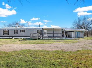 6114 Carter Rd, Granbury, TX 76048