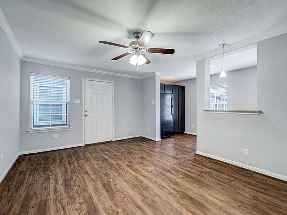 2nd image of 1222 Heights Blvd APT 6