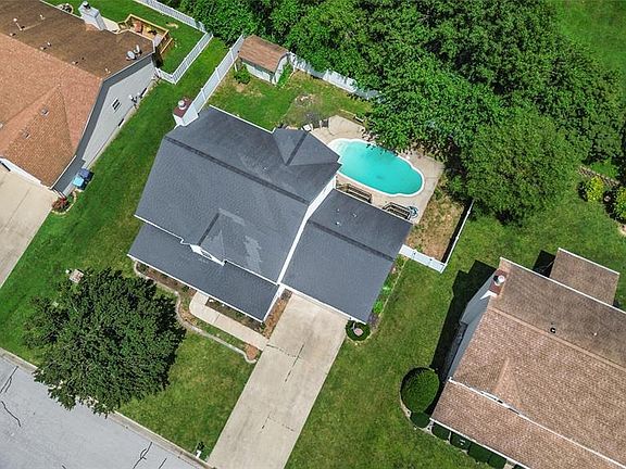 4th image of 3209 Tanglebrook Dr