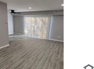 639 E Glenwood Lansing Rd, Glenwood, IL 60425