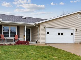 102 5th Street Pl, Lowden, IA 52255