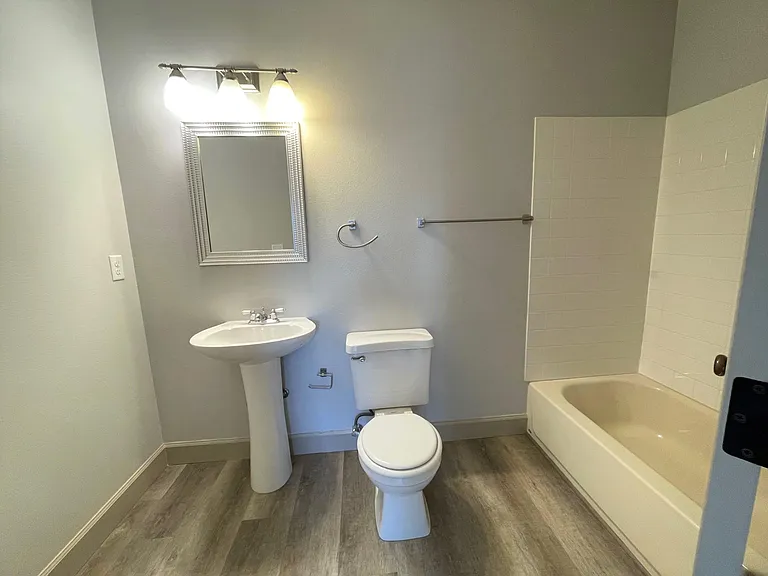 5603 NE 30th Ave — Photo 29