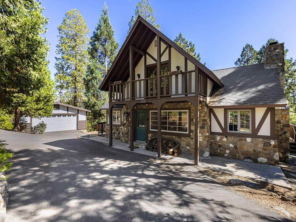 1st image of 20187 Manzanita St