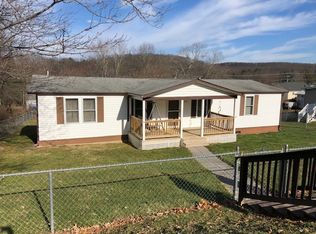 1309 3rd St, Waynesboro, VA 22980