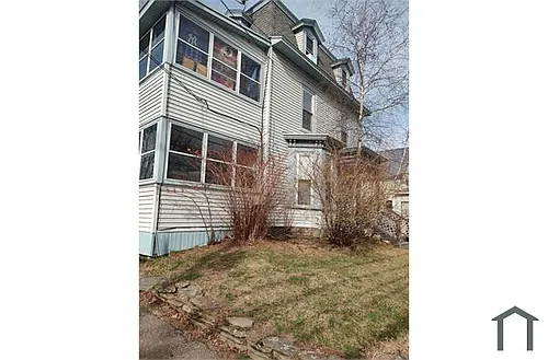 220 N Main St #A Photo 1