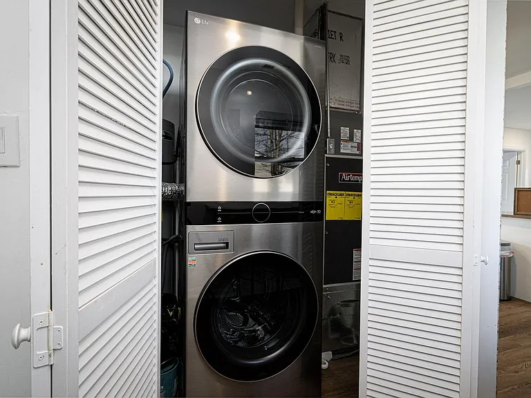 Washer/Dryer