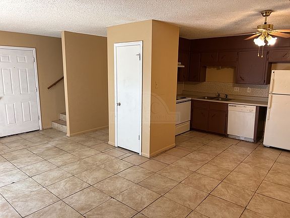 5th image of 2300 Wales Cir APT C