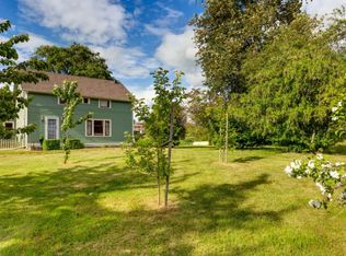 568 E Smith Rd, Bellingham, WA 98226