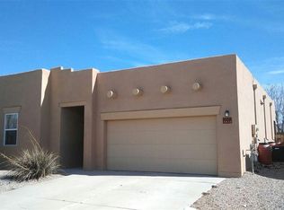 3413 San Luis St, Santa Fe, NM 87507