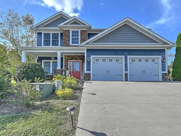 2408 Edinburgh Channel Rd, Kingsport, TN 37664