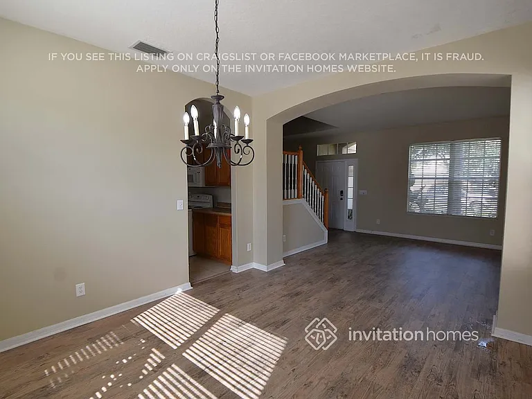 8607 Sandy Plains Dr — Photo 4