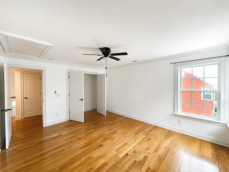 4180 Elm Ln NE — Photo 8