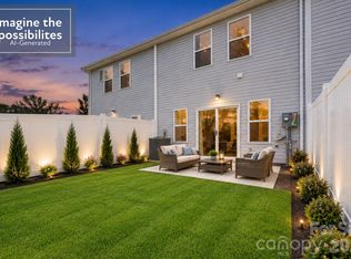 3111 Aberleaf Ln, Charlotte, NC 28227