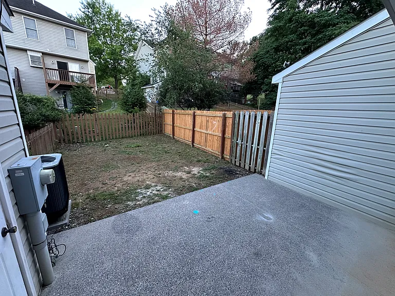 2356 Avalon Woods Dr — Photo 11