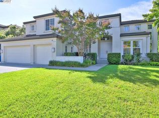 353 Lower Vintners Cir, Fremont, CA 94539