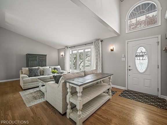 5th image of 7607 W Lakeside Dr