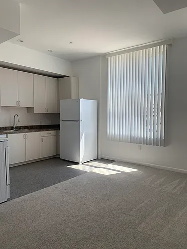 1241 Broadway Plz #712 Photo 1