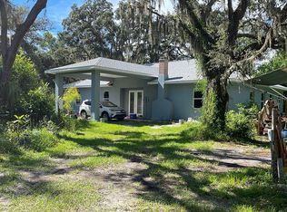 10221 Hilltop Dr, New Port Richey, FL 34654