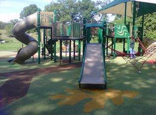11 Walker Ln, Valley Park, MO