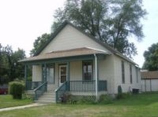 401 W 4th St, Fremont, NE 68025