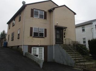 49 Ash St, New Britain, CT 06051