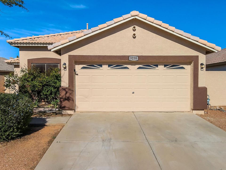 1st image of 9238 E Madero Ave
