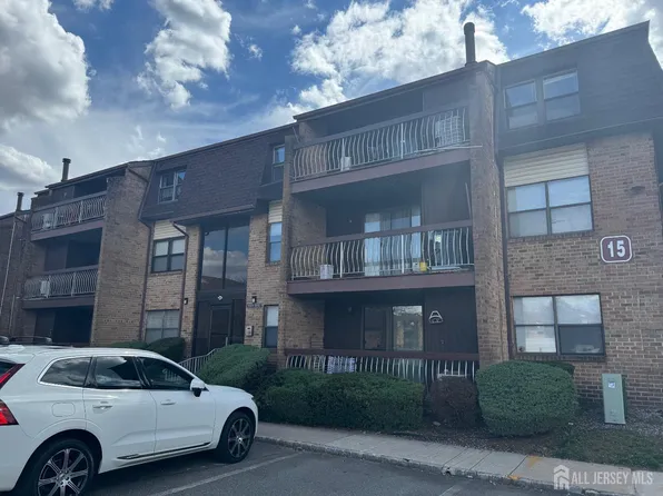 1508 Raspberry Ct, Edison, NJ 08817