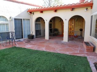 4 Manana Dr, Cedar Crest, NM 87008
