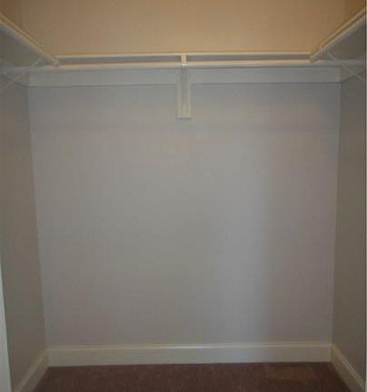 3rd image of 4717 Henry St