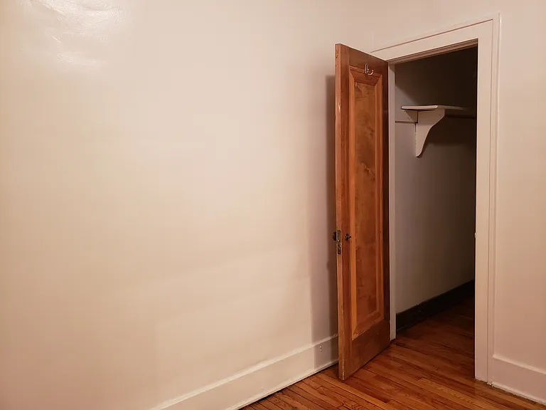 1615 W Canfield St #311 — Photo 13
