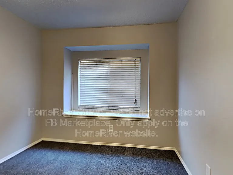 7209 Chaucer Dr — Photo 12