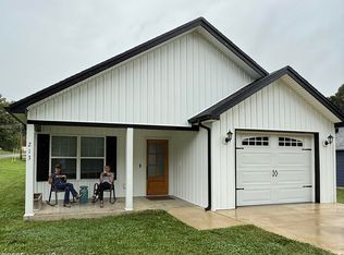 213 Otter Creek Rd, Vine Grove, KY 40175