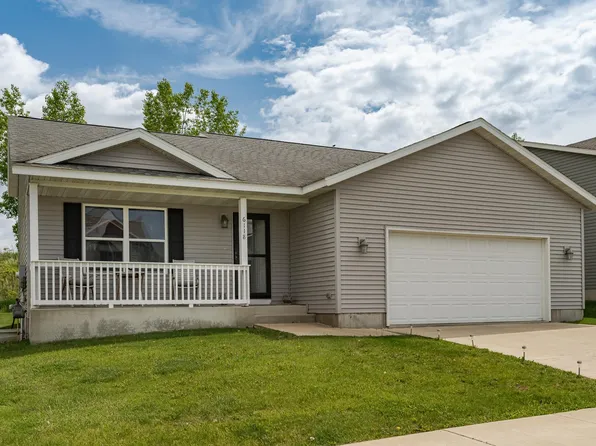 6118 51st St NW, Rochester, MN 55901