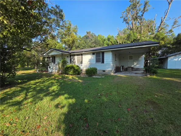 69 N Railroad St, Ludowici, GA 31316